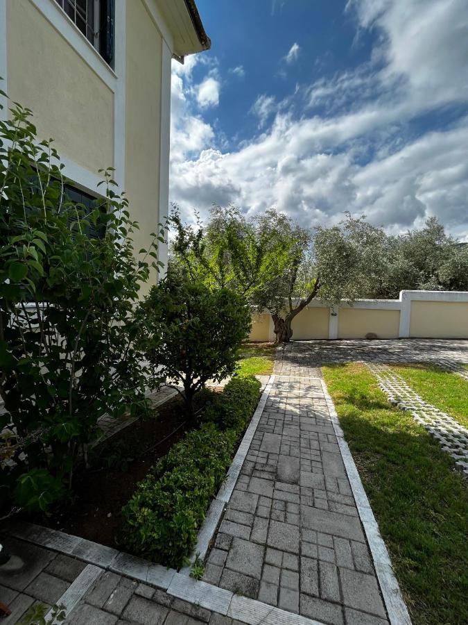 Villa Liana Sourpi Extérieur photo